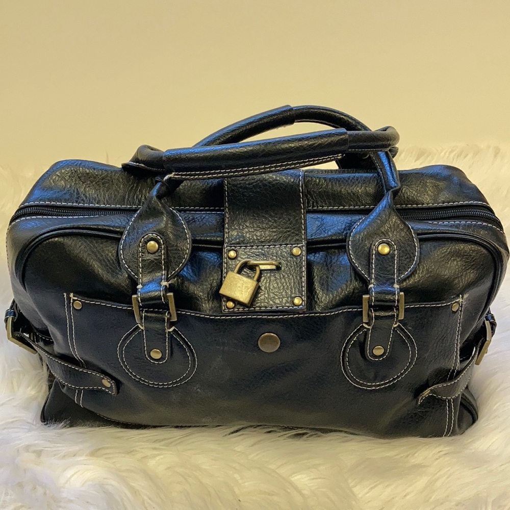 Avenue Navy Leather Tote Bag